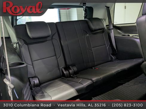 Used 2020 Chevrolet Tahoe Premier w/ Premier 6.2L Value Package image 12