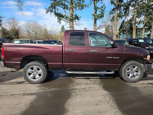 Used 2005 Dodge Ram 1500 Truck SLT w/ Quad Cab Big Horn Value Group AWD/4WD image 8