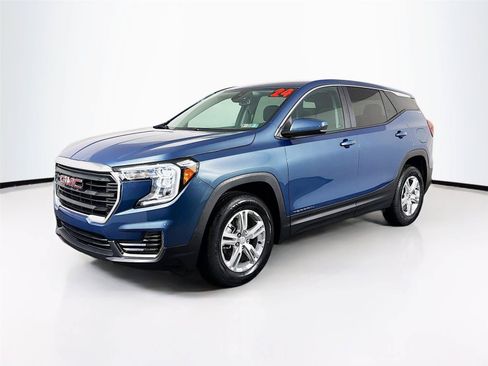 Used 2024 GMC Terrain SLE AWD/4WD image 7