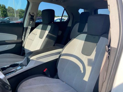 Used 2015 Chevrolet Equinox LT FWD image 14