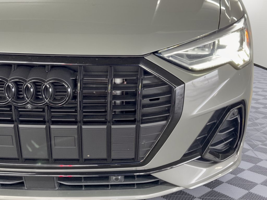 Used 2023 Audi Q3 2.0T Premium Plus w/ Premium Plus Package AWD/4WD image 12
