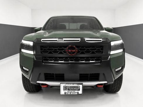 Certified 2025 Nissan Frontier PRO-4X w/ Pro Premium Package AWD/4WD image 6