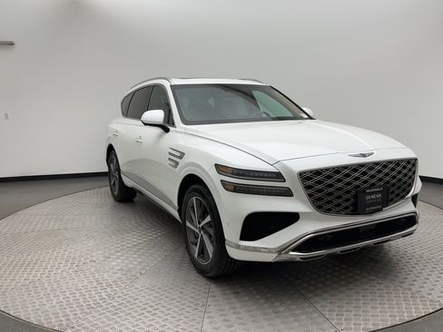 Certified 2025 Genesis GV80 2.5T Advanced image 8