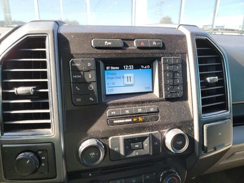 Used 2018 Ford F150 XLT image 13