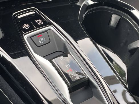 Certified 2025 Audi Q5 Premium Plus w/ Premium Plus AWD/4WD image 32