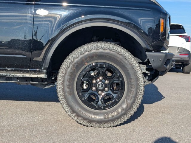 Used 2024 Ford Bronco Wildtrak AWD/4WD image 11