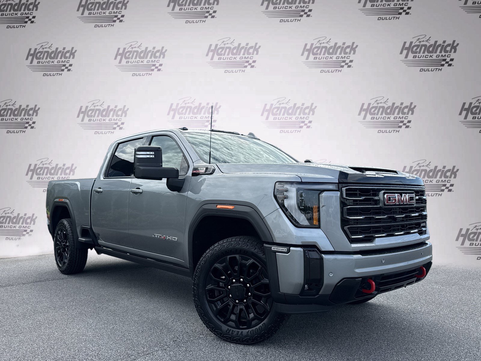 Used 2024 GMC Sierra 2500 AT4 w/ AT4 Premium Plus Package AWD/4WD image 2