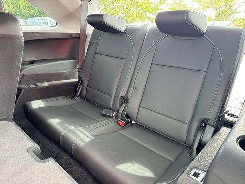 Used 2019 Acura MDX w/ Technology Package AWD/4WD image 25