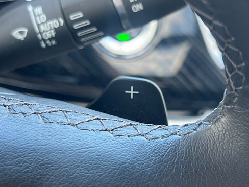 Certified 2025 Cadillac XT6 Premium Luxury image 38