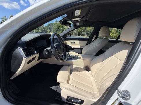 Used 2019 BMW 330i xDrive Sedan w/ Convenience Package AWD/4WD image 9