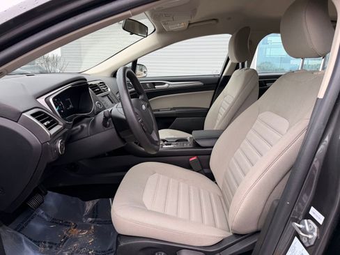 Used 2018 Ford Fusion S image 13