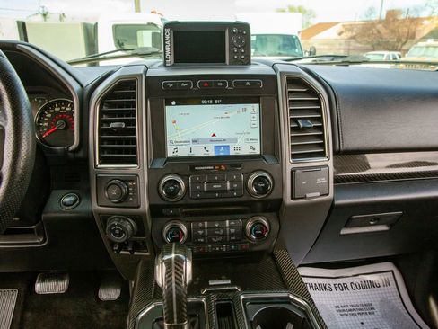 Used 2018 Ford F150 Raptor w/ Equipment Group 802A Luxury image 15