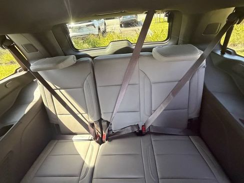 Used 2023 Chevrolet Tahoe LT RWD image 15