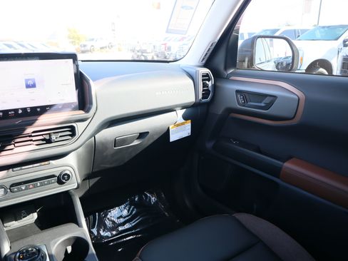 New 2025 Ford Bronco Sport Outer Banks w/ Outer Banks Tech Package+ image 34