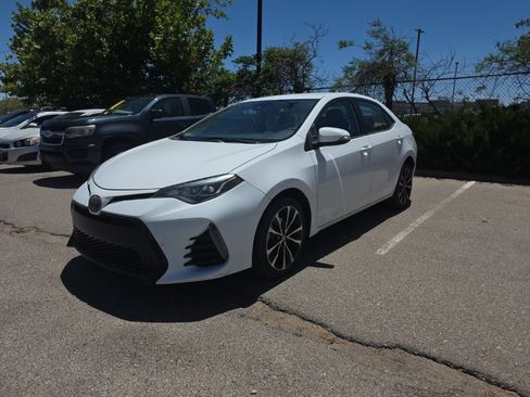 Used 2019 Toyota Corolla SE FWD image 1