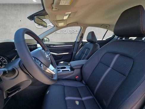 New 2026 Nissan Altima 2.5 SR FWD image 19