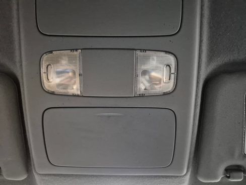 Used 2012 Toyota Tacoma 4x4 Access Cab V6 w/ Convenience Pkg image 22