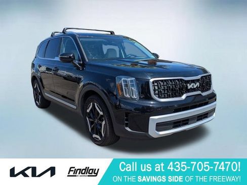 Certified 2023 Kia Telluride EX w/ EX Captain's Chair Package AWD/4WD image 9