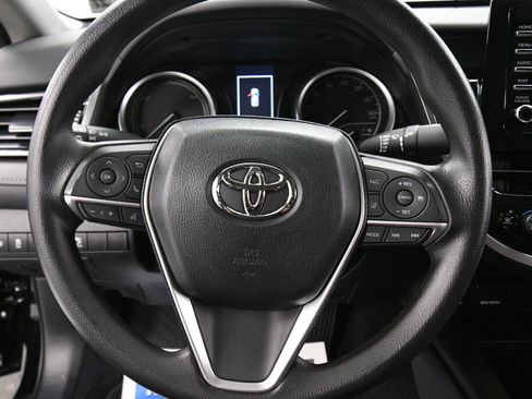 Used 2022 Toyota Camry LE image 11