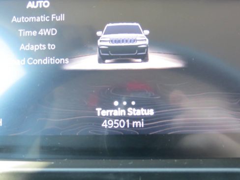 Used 2023 Jeep Grand Cherokee L Limited w/ Black Appearance Package image 11