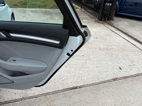 Used 2015 Audi A3 TDI Premium Plus image 21