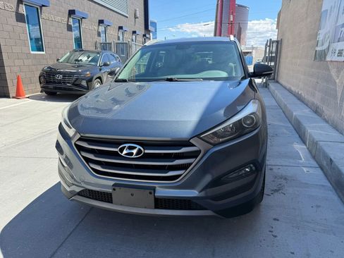 Used 2016 Hyundai Tucson Sport FWD image 10