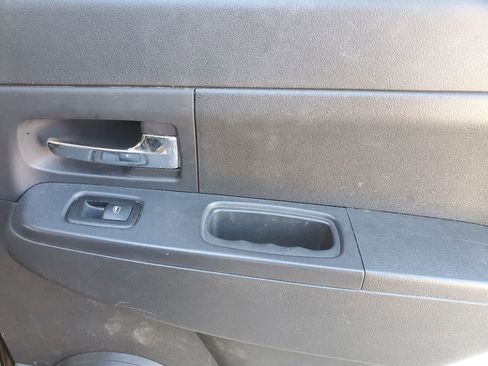 Used 2012 Jeep Liberty Sport image 33