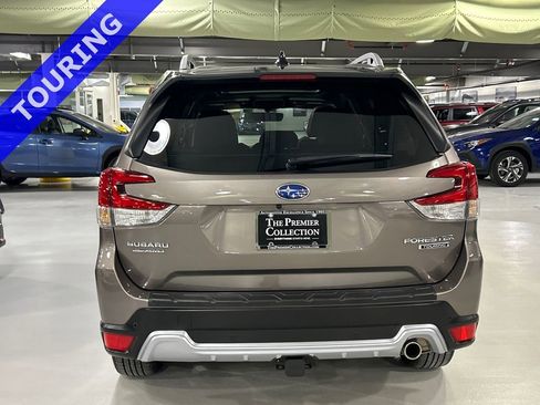 Used 2024 Subaru Forester Touring image 3