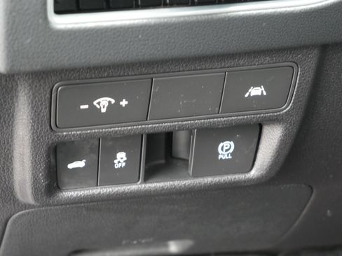 Used 2022 Hyundai Sonata SEL w/ Cargo Package image 5