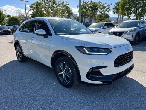 Used 2023 Honda HR-V EX-L image 1