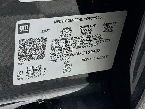 Used 2023 Chevrolet Silverado 1500 LT image 12