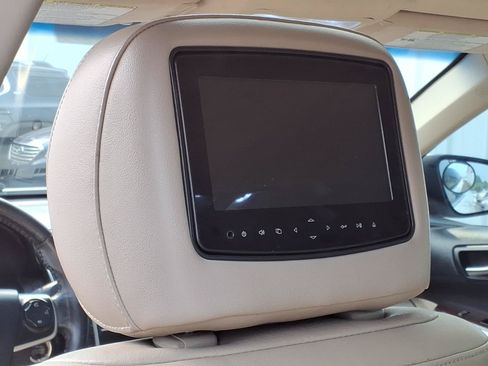 Used 2013 Toyota Camry XLE FWD image 12