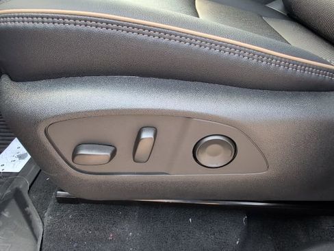 New 2026 Chevrolet Traverse High Country w/ LPO, Floor Liner Package image 16