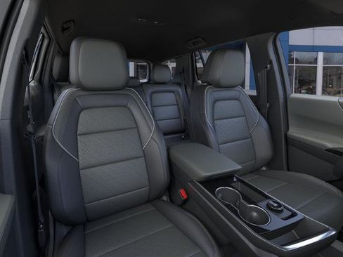 New 2026 Chevrolet Equinox LT w/ Convenience Package II FWD image 37