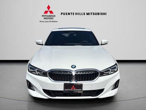 Used 2023 BMW 330i Sedan w/ Premium Package image 2