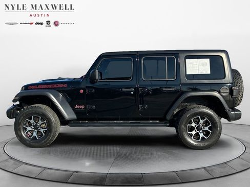 Used 2018 Jeep Wrangler Unlimited Rubicon w/ Dual Top Group image 11