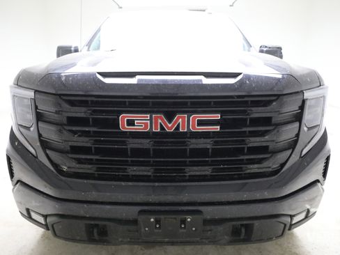 Used 2022 GMC Sierra 1500 Elevation AWD/4WD image 7