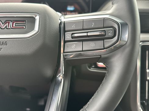 Used 2025 GMC Yukon Elevation RWD image 20