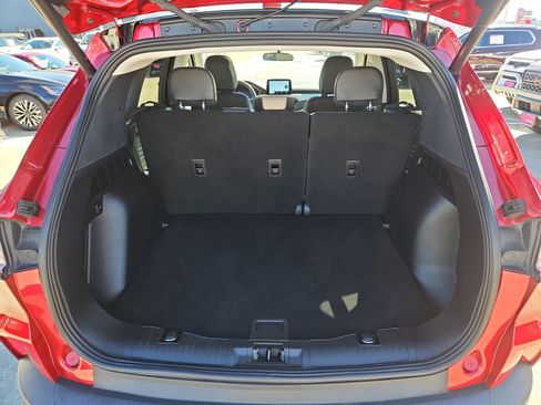 Used 2022 Ford Escape SEL w/ Technology Package image 11