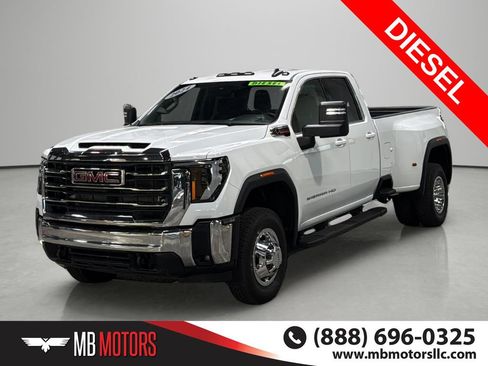 Used 2024 GMC Sierra 3500 SLE w/ SLE Convenience Package AWD/4WD image 1
