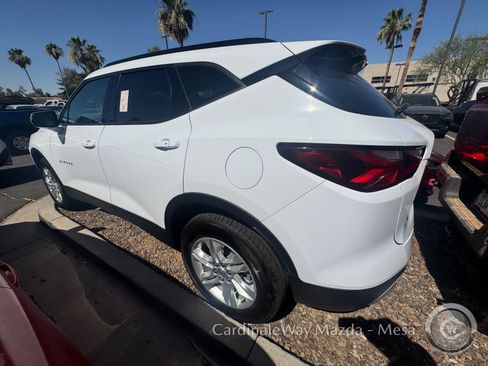 Used 2022 Chevrolet Blazer LT AWD/4WD image 6