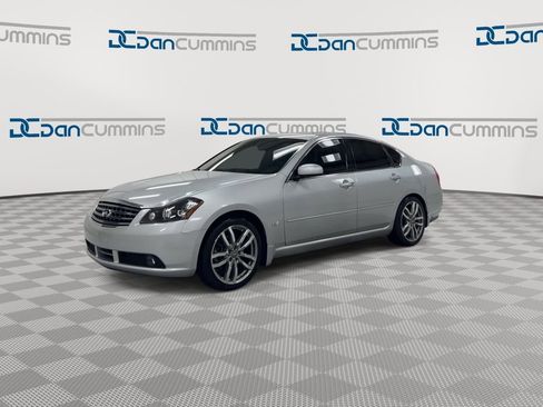 Used 2007 INFINITI M35 Sport w/ Technology Pkg image 4
