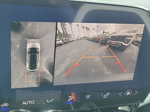 New 2026 Chevrolet Blazer EV LT image 9