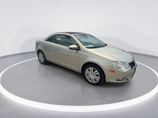 Used 2010 Volkswagen Eos Komfort FWD video 2