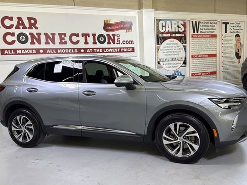 Used 2023 Buick Envision Essence AWD/4WD image 5
