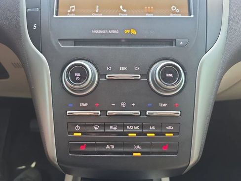 Used 2018 Lincoln MKC Premiere FWD image 29
