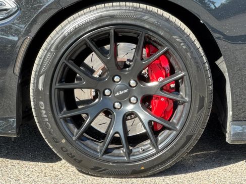 Used 2015 Dodge Charger SRT Hellcat w/ Harman/Kardon Audio Group RWD image 26