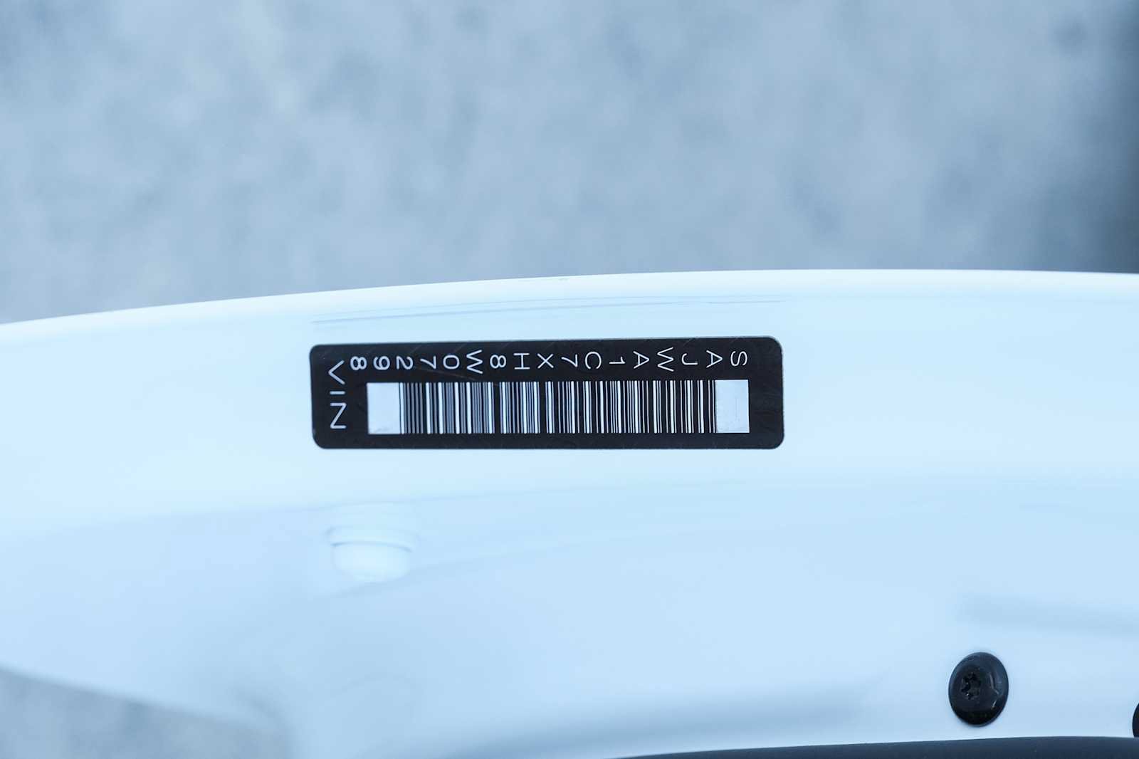 Used 2017 Jaguar XJ R-Sport RWD image 57