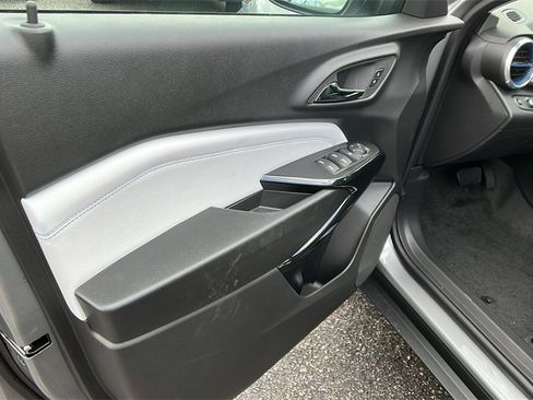 New 2026 Chevrolet Trax LT w/ Driver Confidence Package image 11