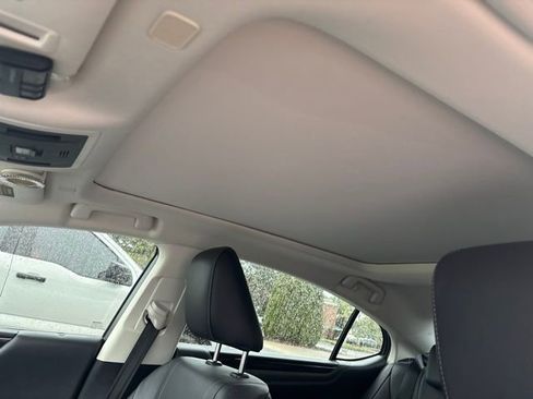 Used 2019 Lexus ES 350 w/ Accessory Package FWD image 9